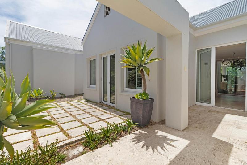 To Let 6 Bedroom Property for Rent in Steenberg Estate Western Cape